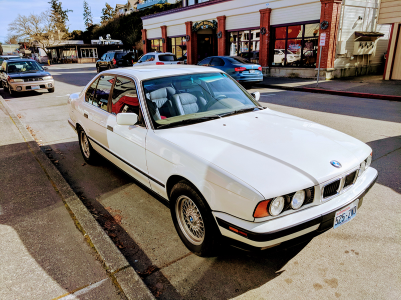 Illustration for article titled Good Driving Day - Cars within